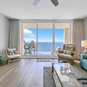 https://majestic-beach-towers-1-2205.panamacity-beachhotels.com
